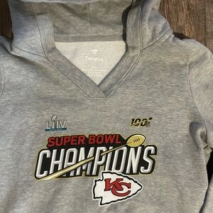 Fanatics Heather Gray Hoodie